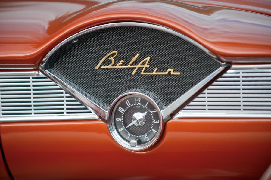 Детали интерьера Chevrolet Bel Air Convertible 1956 года  (фото 23 из 71)